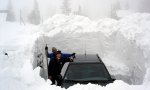 Fun Pic : Auto im Schnee