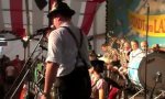 Funny Video : Traumberuf Oktoberfestzelt Drummer