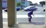Lustiges Video : Dem Skateboarder die Show stehlen