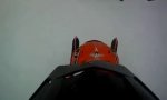 Lustiges Video : Schneemopedfahrer vs Berg
