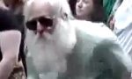 Funny Video : What Does Santa Claus in Summer?