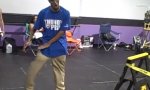 Lustiges Video : Dub Step Popping Locking