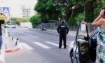 Lustiges Video : Bushaltestelle streichen