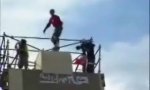 Lustiges Video : Der Mann, der über die Mauer sprang