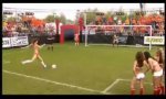 Lustiges Video : Niederlande gegen Serbien Montenegro