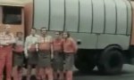 Funny Video - Six guys from the refuse collection