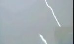 Lustiges Video : Blitzeinschlag