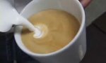 Lustiges Video : Repost. Geniales Kaffee-Design