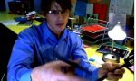 Lustiges Video : Stiftakrobatik - Arbeitsunfall