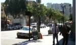 Lustiges Video : Bankräuber foppen Polizisten