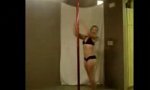 Lustiges Video : Pole Dance Panne