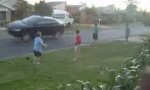 Funny Video : Skate Ramp im Wohngebiet