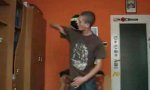 Lustiges Video : Balltricks vor der Webcam