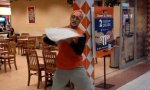 Lustiges Video : Pizza Teig Kung Fu