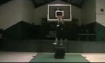 Lustiges Video : Basketball ballern