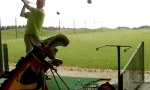Lustiges Video - Krasser Golfschlag - Unfreiwillig